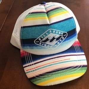 Billabong trucker style hat